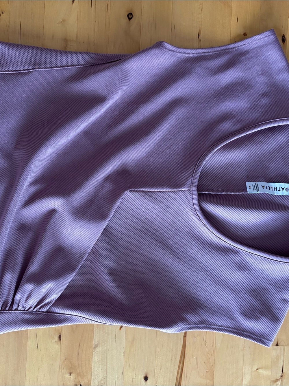 Athleta Bayview Tee XS Short Sleeve Scoop Neck Top in Mauve - Picture 8 of 9